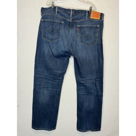 Levi's Men Jeans 42x32 Denim 559 Relaxed Fit Straight Leg - Picture 7 of 12